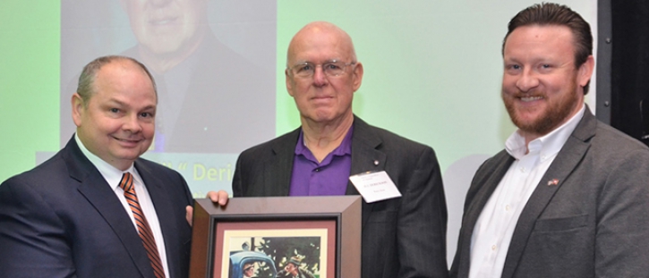 Bill Derickson Honored with Pioneer Award by Electric Cooperatives of Arkansas